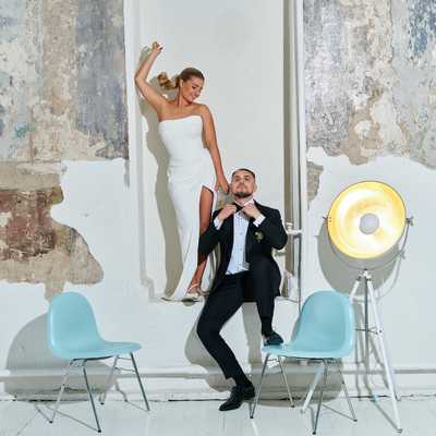 Charming charming charming!
Bride - @indremili
Groom - @jaunius_ko
Planing - @2.frogs @agnekivere
Evening heart - @dainiusgriesius
Place - @sinagoga_kompote
Makeup&hair - @carolina_makeup_studio
—
Destinations - Lithuania, Alicante, Paris, Tenerife, Como, if you are planing weddings here, just write for us!
Do get in touch as soon as you start to plan your destination wedding IN 2025!❤